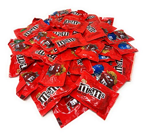 M&M Peanut Butter Chocolate Fun Size Packs American Candy 2 Lbs Bag (32 Oz)