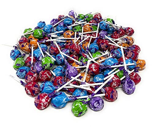 Wild Berry Tootsie Pops Bulk Candy Variety 100+ Count Lollipops Including Apple, Cherry, Blackberry, Blueberry And Mango Flavored  4+ lbs (64 Oz)