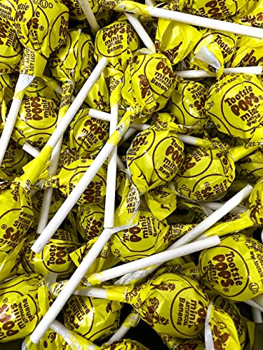 Tootsie Roll Banana Mini Pops Filled With Chewy Tootsie Roll Candy - Single Flavor 75+ Count Lollipops 1 Lb (16 Oz)